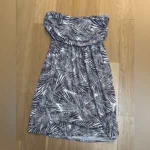Tart Women’s Strapless Black and White Patterned Mini Dress Size M.